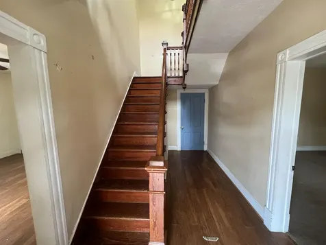 909 Maple Street Staunton VA 24401