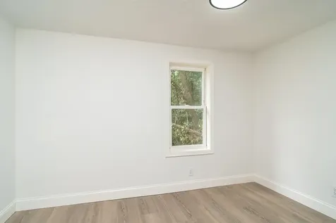 204 Dogwood Street Waynesboro VA 22980