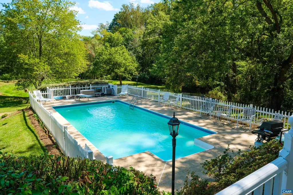 299 Sunrise Drive Afton VA 22920