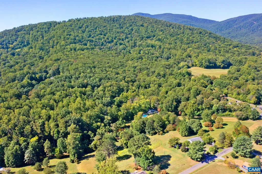 299 Sunrise Drive Afton VA 22920