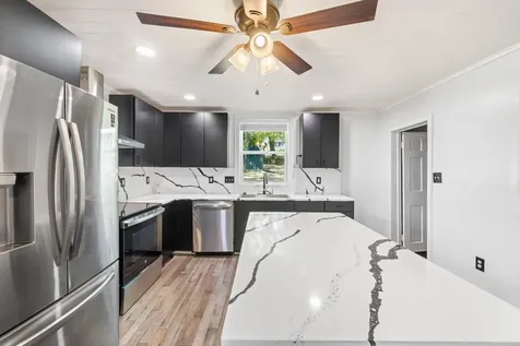 477 Chestnut Avenue Waynesboro VA 22980