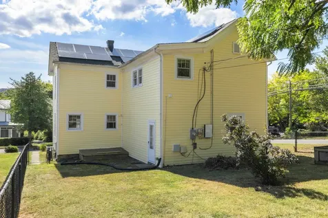 477 Chestnut Avenue Waynesboro VA 22980