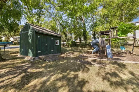 477 Chestnut Avenue Waynesboro VA 22980