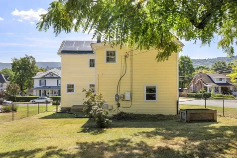 477 Chestnut Avenue Waynesboro VA 22980