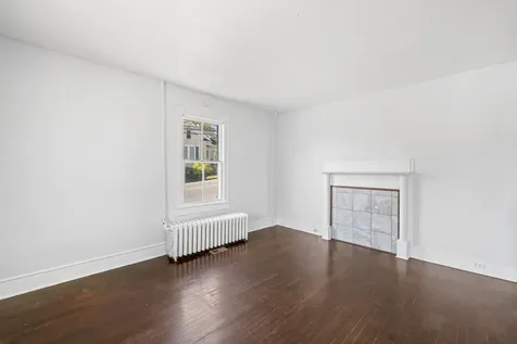 477 Chestnut Avenue Waynesboro VA 22980