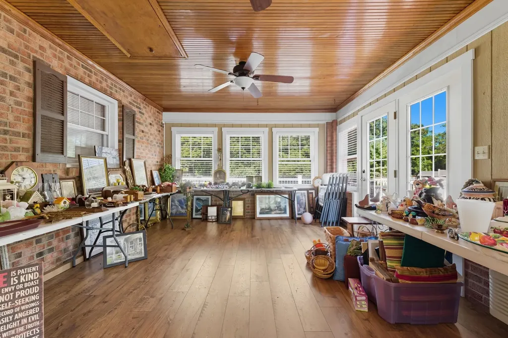 2466 Little Gap Road Elkton VA 22827