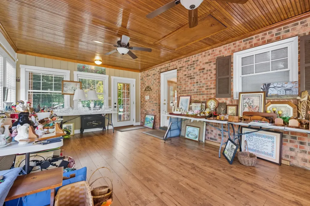 2466 Little Gap Road Elkton VA 22827