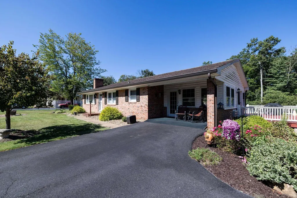 2466 Little Gap Road Elkton VA 22827