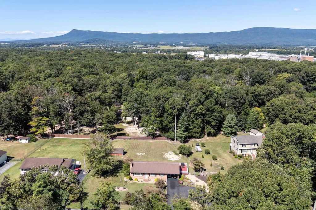 2466 Little Gap Road Elkton VA 22827