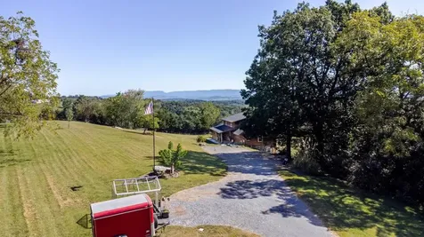 12012 Hollar School Road Linville VA 22834