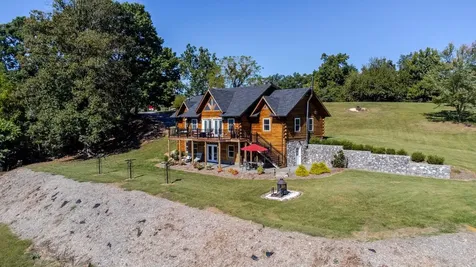 12012 Hollar School Road Linville VA 22834