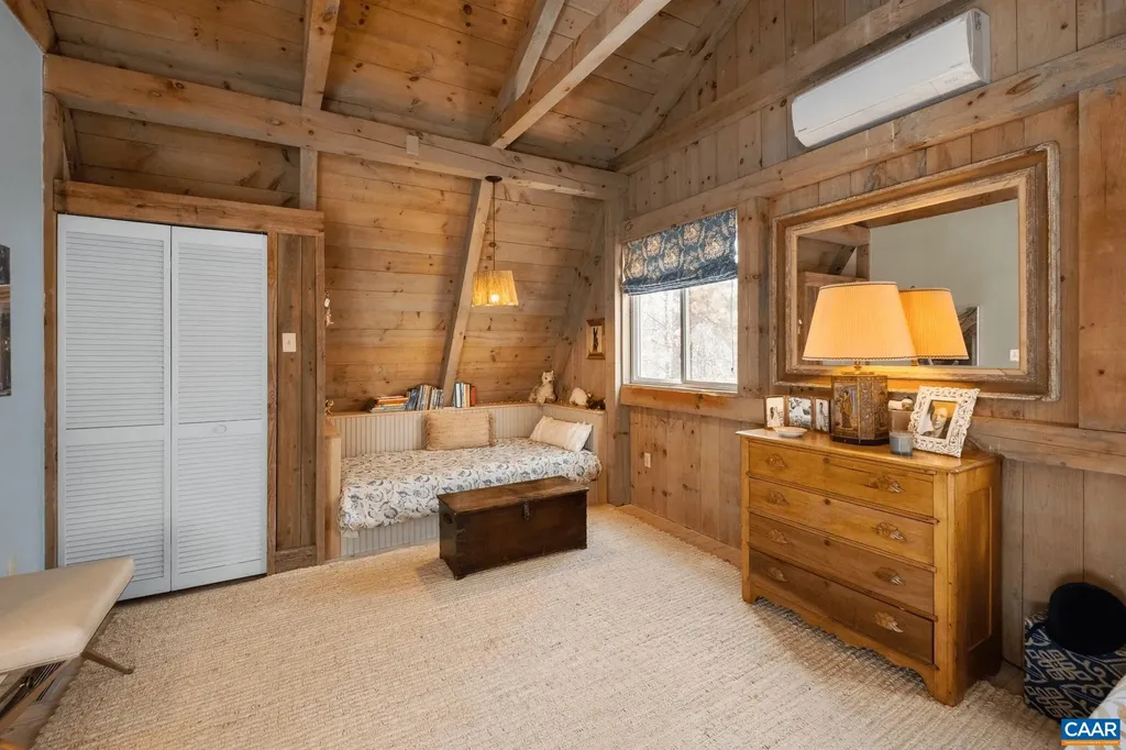 651 Big Oak Road Charlottesville VA 22903