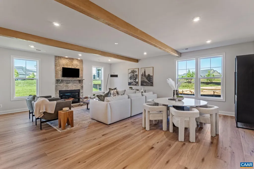 19D Farrow Cove Charlottesville VA 22901