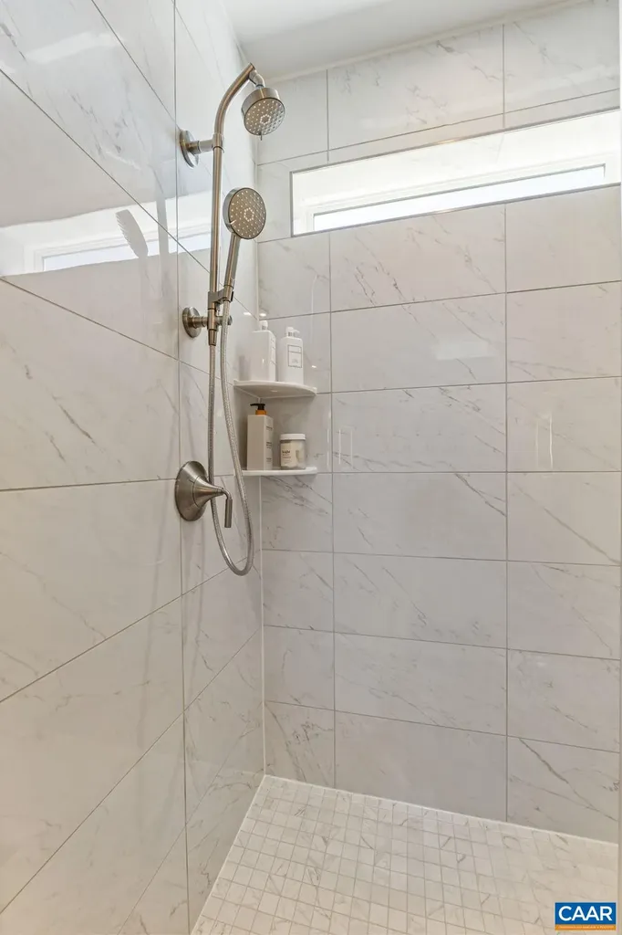 19D Farrow Cove Charlottesville VA 22901