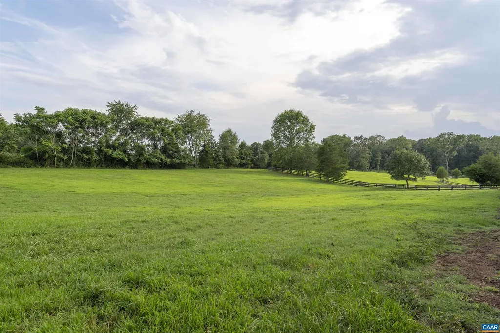 1342 James Madison Highway Gordonsville VA 22942