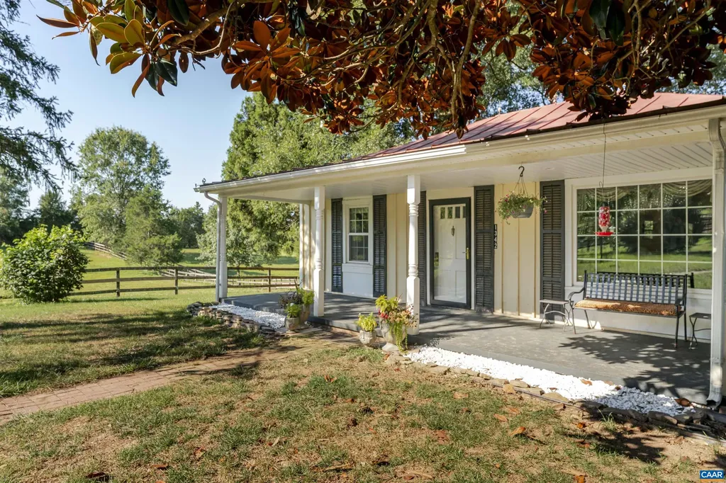 1342 James Madison Highway Gordonsville VA 22942