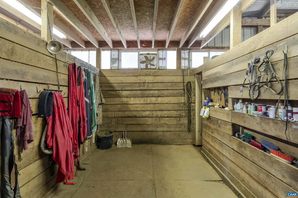 1342 James Madison Highway Gordonsville VA 22942