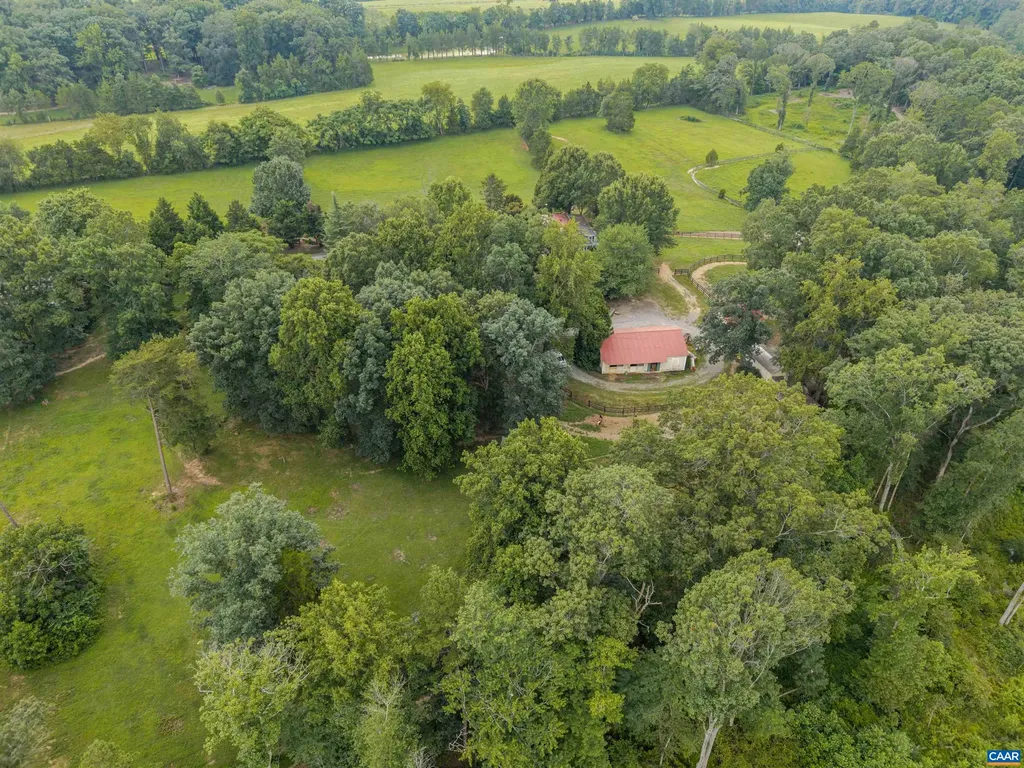 1342 James Madison Highway Gordonsville VA 22942