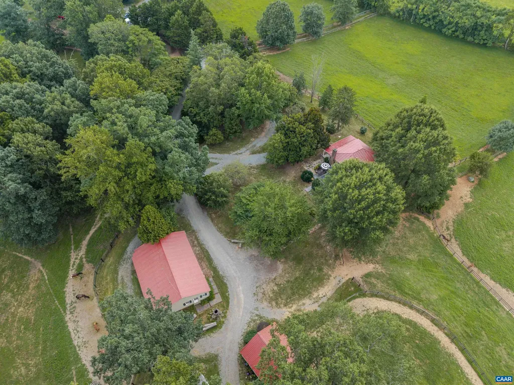 1342 James Madison Highway Gordonsville VA 22942