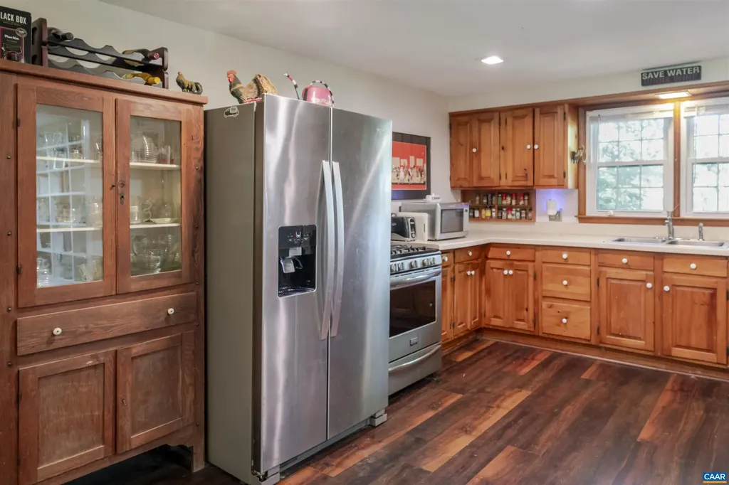 1342 James Madison Highway Gordonsville VA 22942