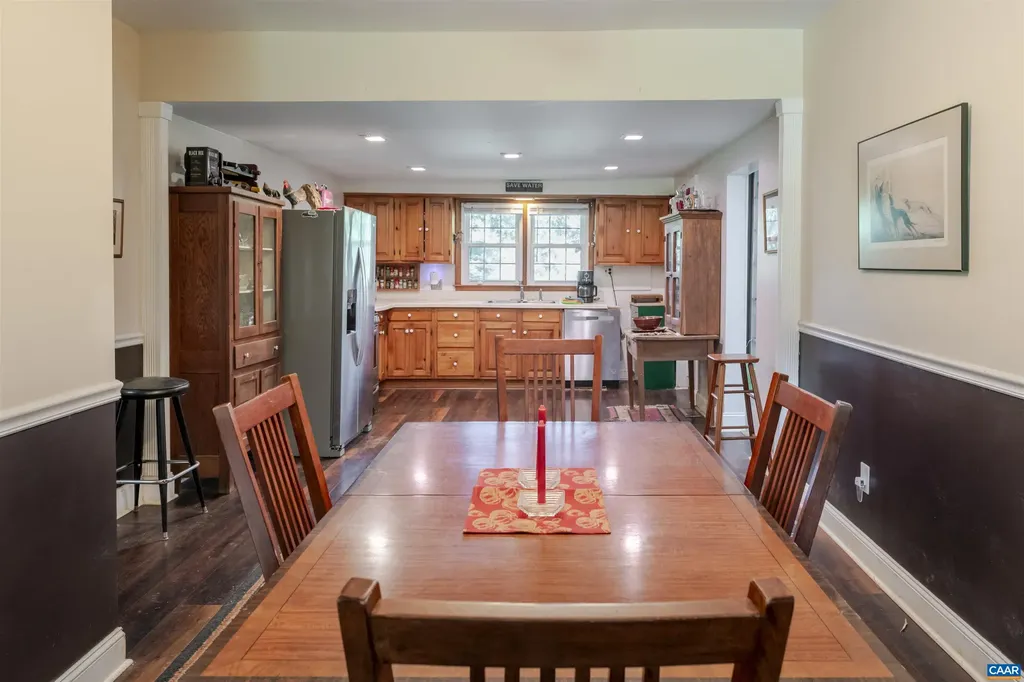 1342 James Madison Highway Gordonsville VA 22942