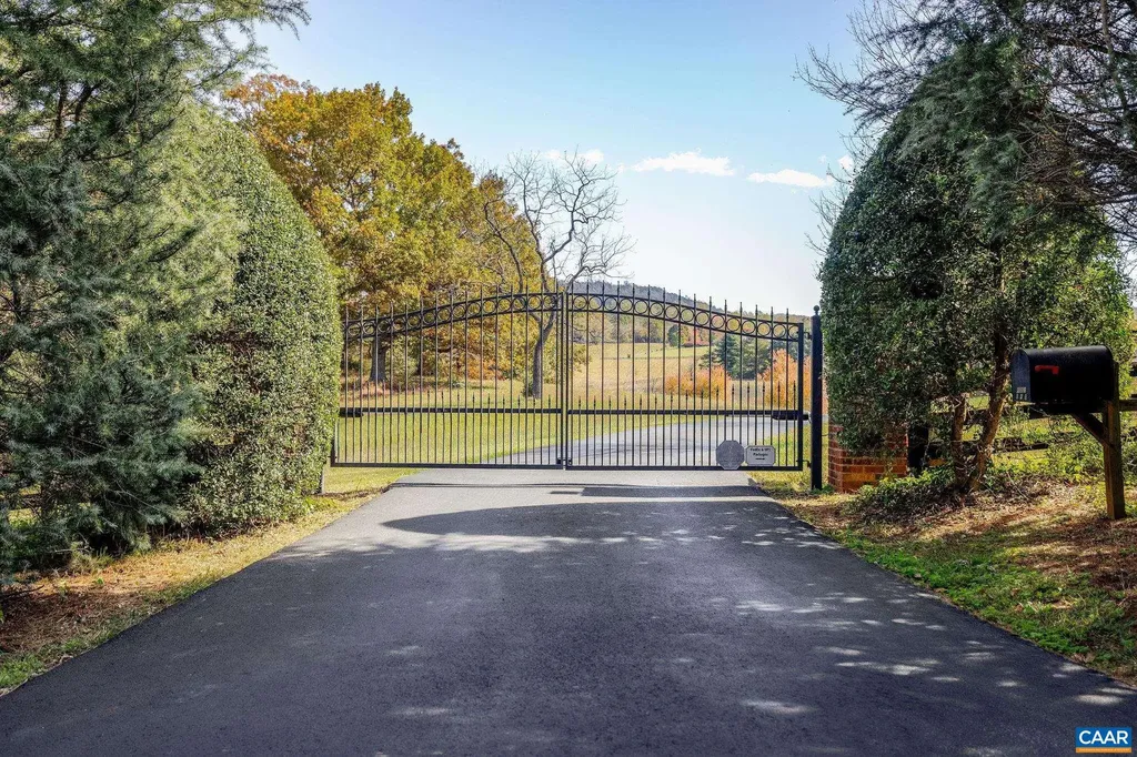 3365 Stony Point Road Charlottesville VA 22911