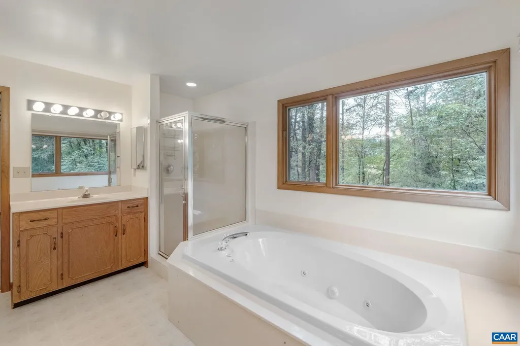 710 Sharps Creek Road Scottsville VA 24590