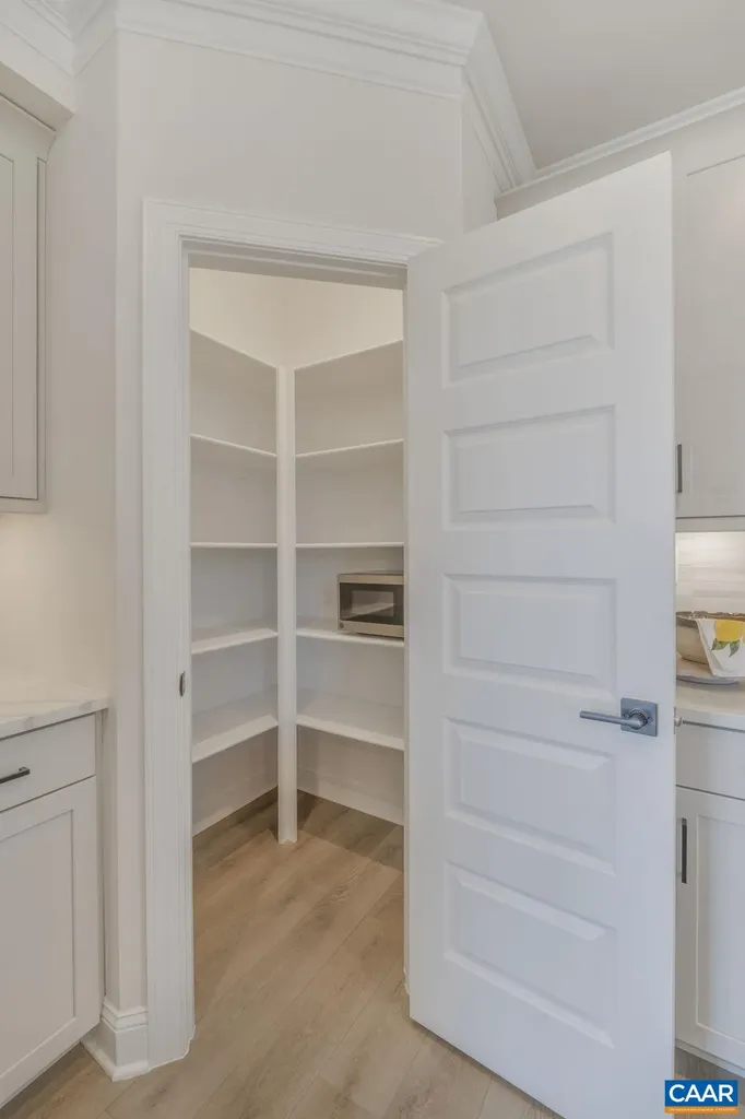 19b Farrow Cove Charlottesville VA 22901