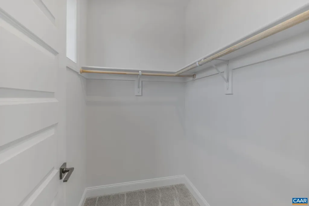 19b Farrow Cove Charlottesville VA 22901