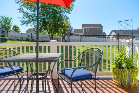 704 Stonewall Circle Staunton VA 24401