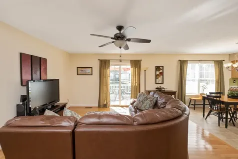 704 Stonewall Circle Staunton VA 24401