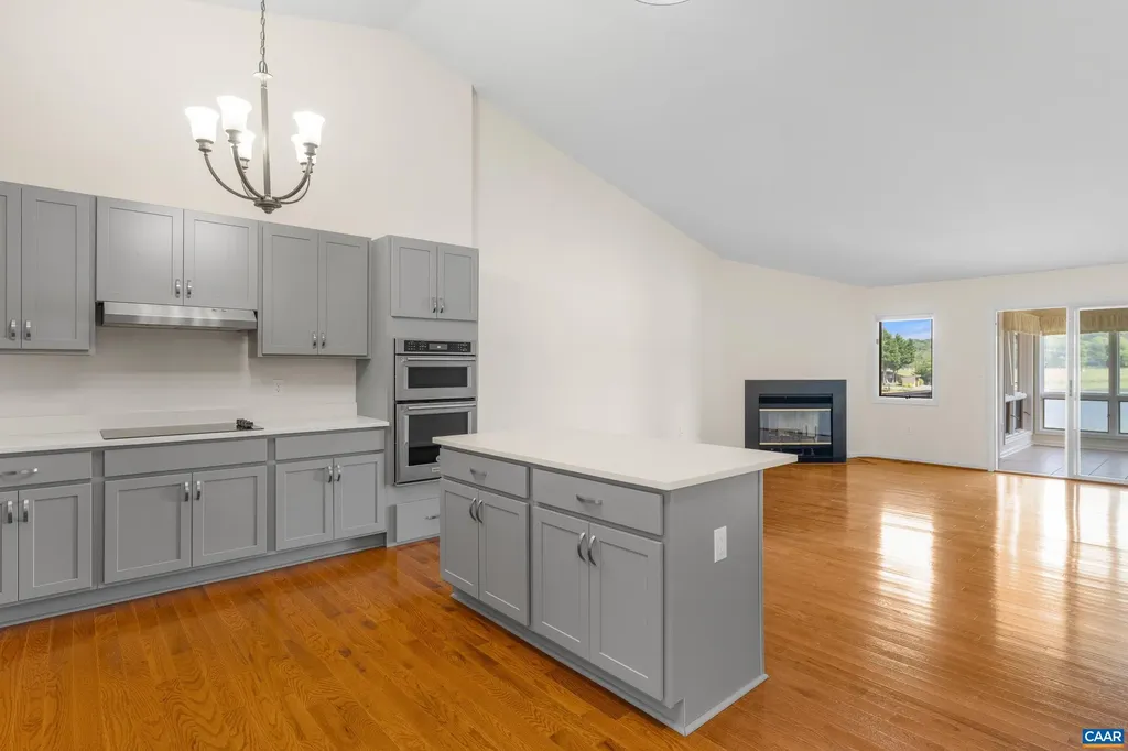 B2 Marina Point Palmyra VA 22963