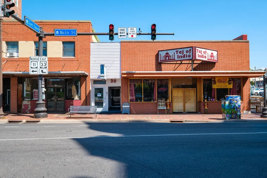 30 South Main Street Harrisonburg VA 22801