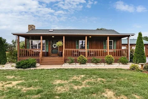 54 Lonesome Pine Lane Waynesboro VA 22980