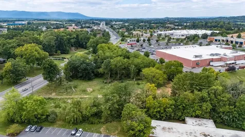 1229 Rosser Avenue Waynesboro VA 22980