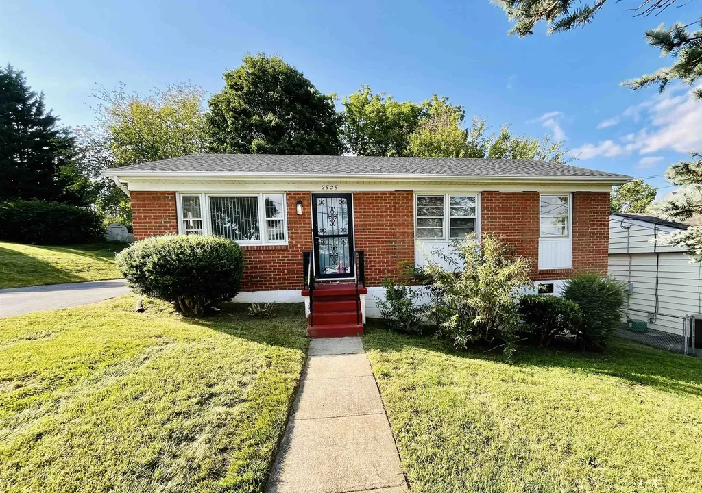 2525 Bath Street Staunton VA 24401