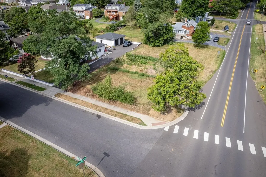 1095 College Avenue Harrisonburg VA 22802