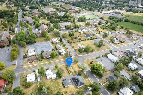 1095 College Avenue Harrisonburg VA 22802
