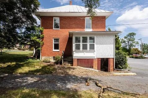 1181 Mt Clinton Pike Harrisonburg VA 22802