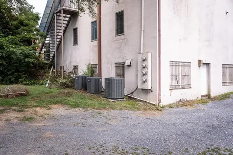 1141 Mt Clinton Pike Harrisonburg VA 22802