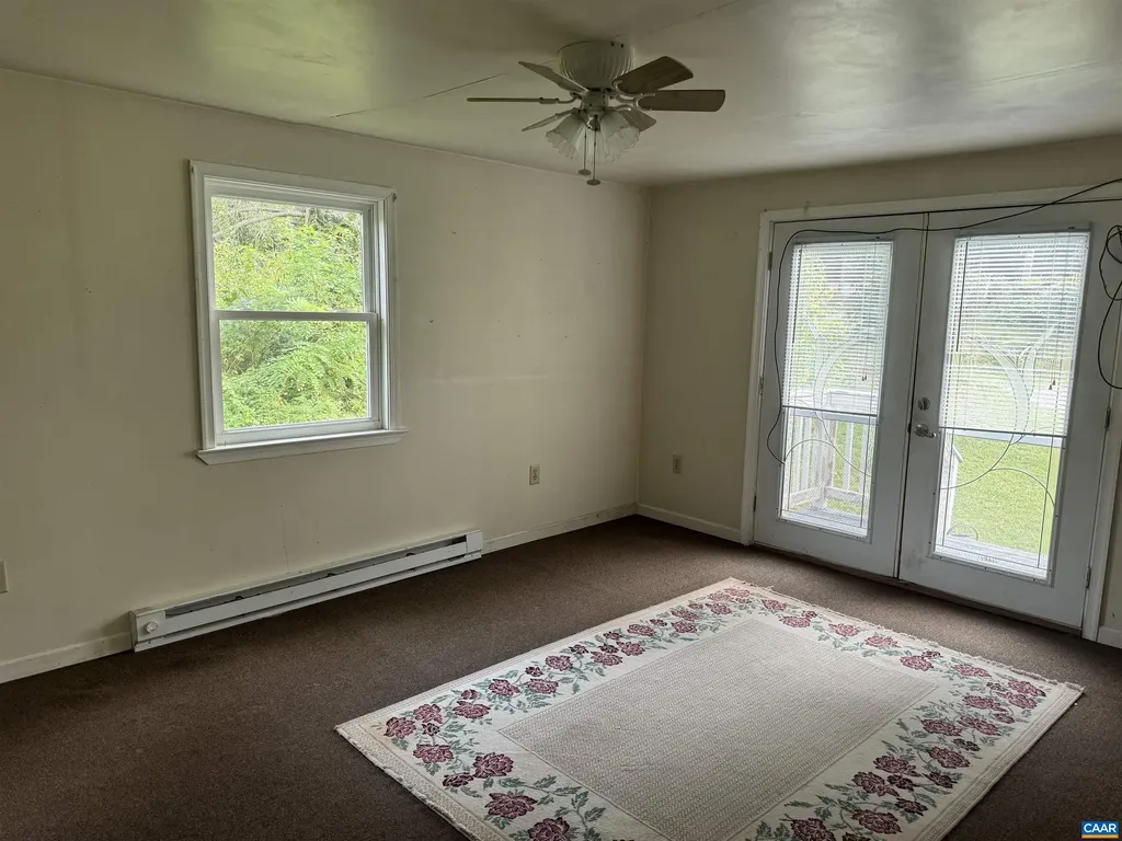 4247 Burton Road North Garden VA 22959