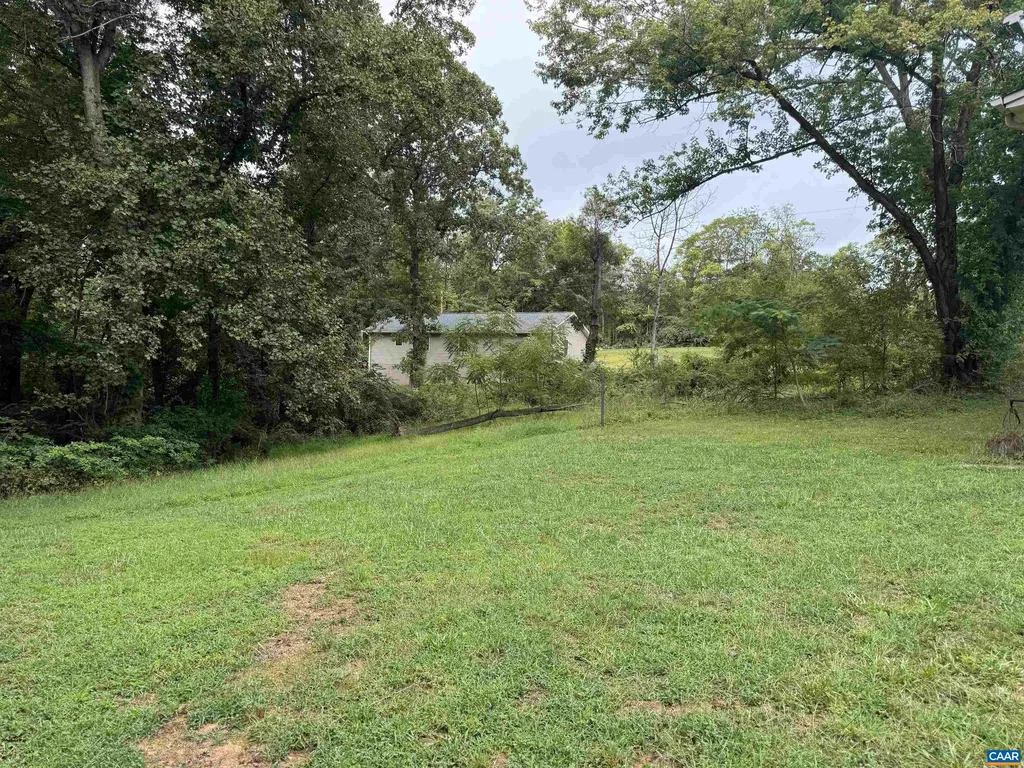 4247 Burton Road North Garden VA 22959