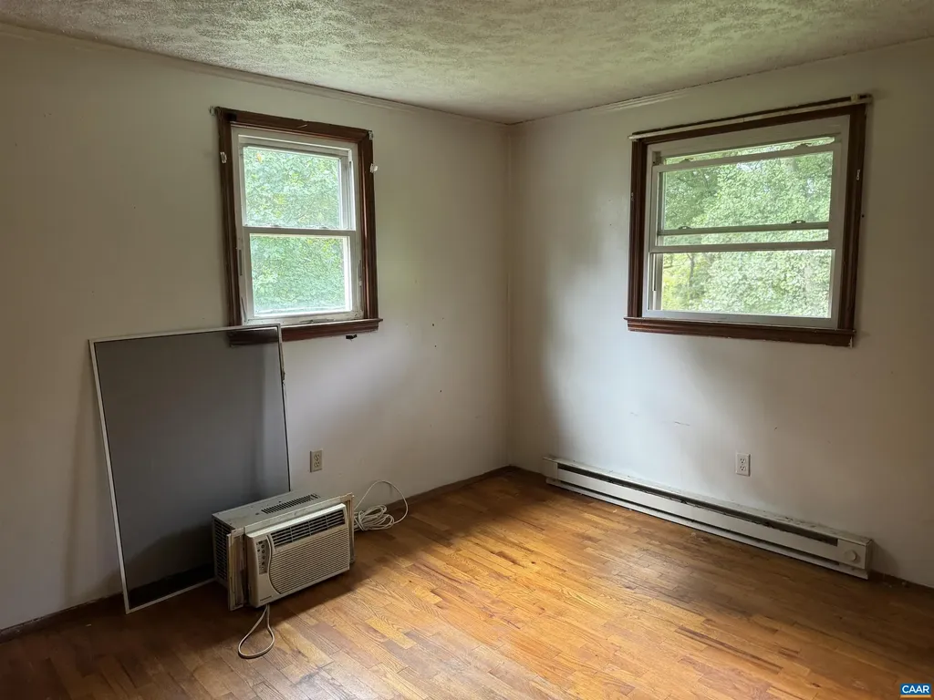 4247 Burton Road North Garden VA 22959