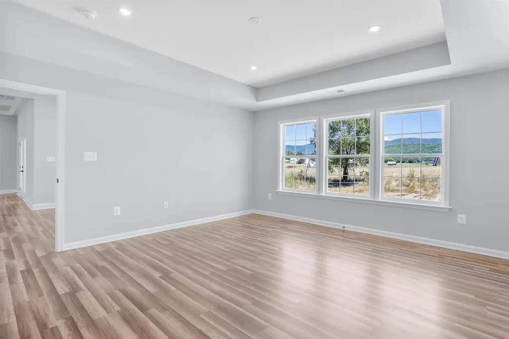 91 Arthur Lane Luray VA 22835