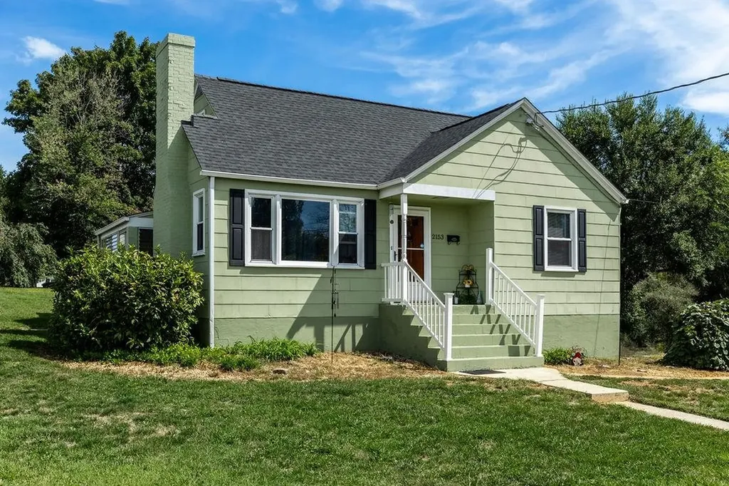 2153 Cortland Street Waynesboro VA 22980