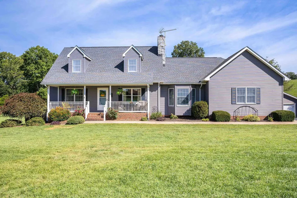 1076 Patterson Mill Road Grottoes VA 24441