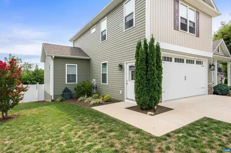 2500 Forest Drive Waynesboro VA 22980