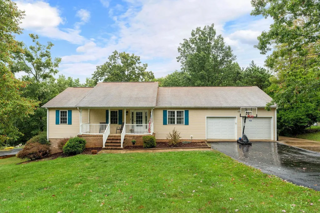 260 Beagle Gap Run Waynesboro VA 22980