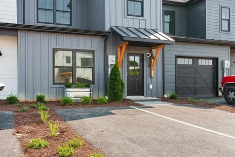 17 Prairie Court Bridgewater VA 22812