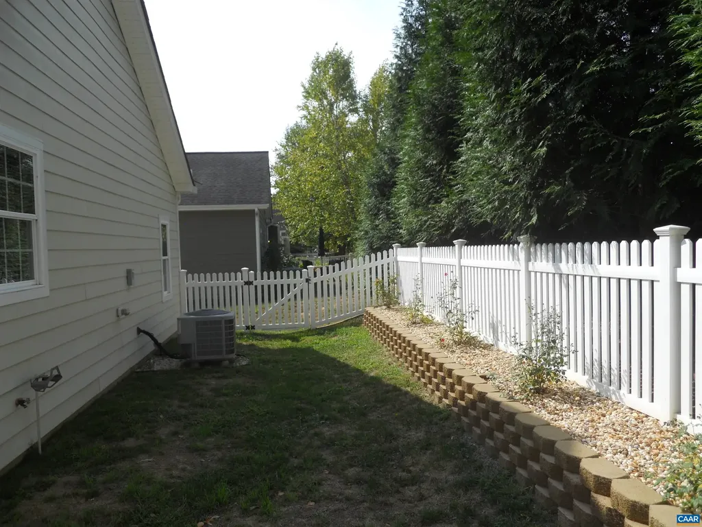 1635 Sawgrass Court Charlottesville VA 22901